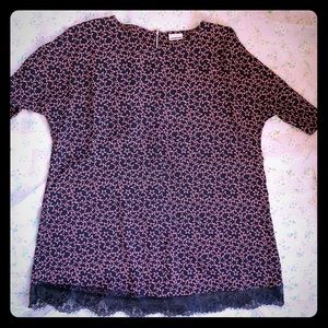 Star print dolman sleeve dress with lace hem.